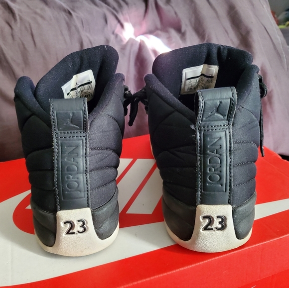 *3-for-$30* Jordan 12 nylon, size 5y - Picture 4 of 5